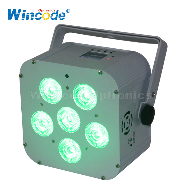 6 × 18W RGBWA + UV 6 en 1 lumière LED sans fil alimentée par batterie