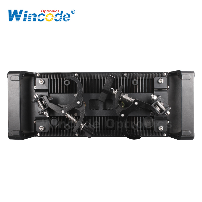 Stroboscope mobile LED ThunderStrike IP65 | Luminaire étanche RVB + blanc haute luminosité 1 500 W, prêt pour la tournée